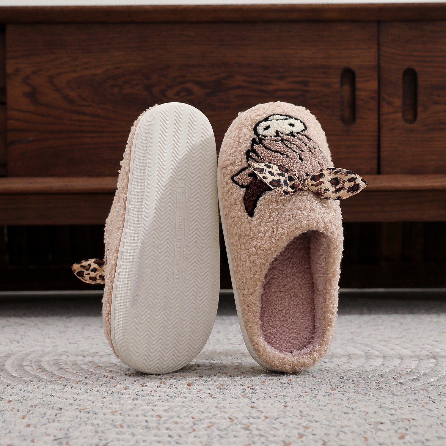 PREORDER: Highland cow with leopard bow slippers 8.24.26 OSYM